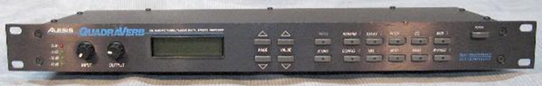 Image sur Alesis Quadraverb multi-effects processor. sn QV1122440.