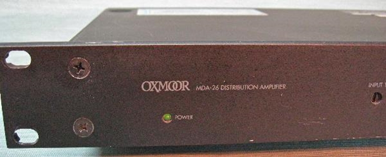 Image sur Oxmoor MDA-26 Audio DAs, Must sell, Call for Price!
