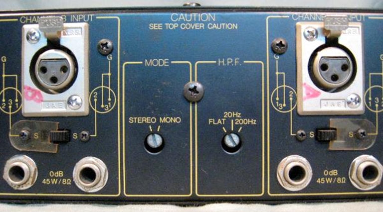 Image sur Yamaha P2050 Power Amplifier (sn 6673)