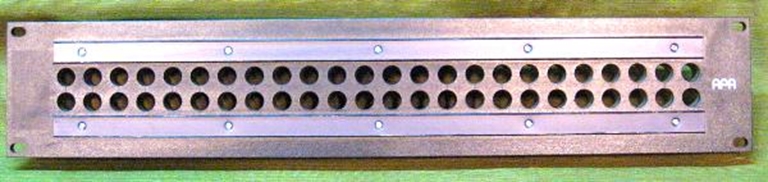 Afbeelding van Blank Patch Panels Audio Accessories 48 position