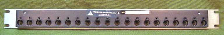 Picture of Blank Patch Panels Trompeter 20 Position 