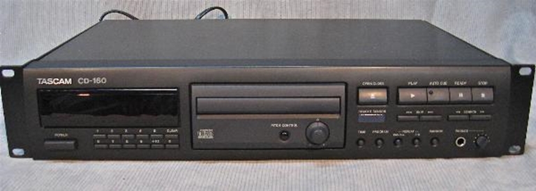 Image sur Tascam CD-160 CD player