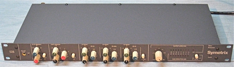 Image sur Symetrix 528 Vocal Processor, sn20402