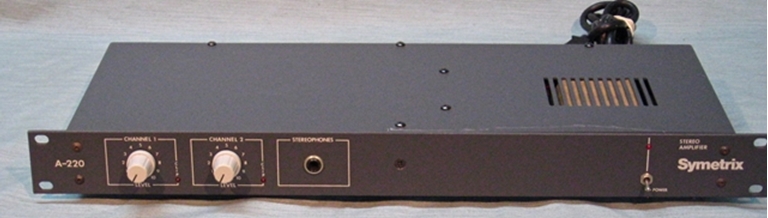 Image sur symetrix A-220 Stereo Power amplifier