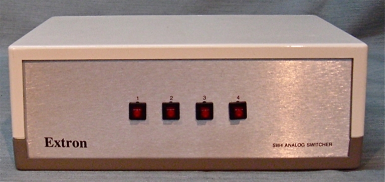 Image sur Extron SW4