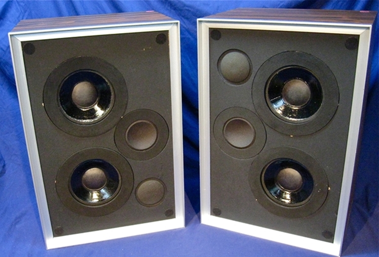 Afbeelding van Calibration Standard Instruments MDM-4 Mix Down Monitors by E.M. Long