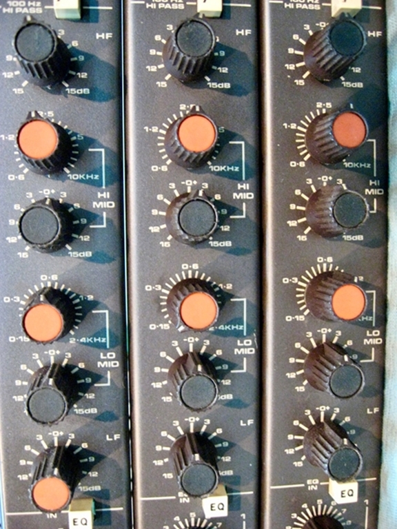 Image sur Soundcraft 800B 8011 Channel Strips