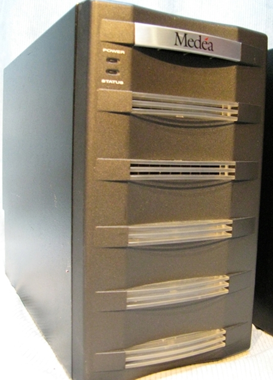 Image sur Medéa 5 disk Raid Array, Model 5/320 RTR