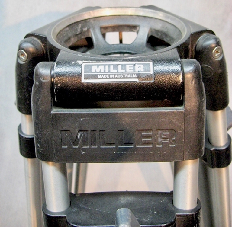 Image sur Miller Pro Lock Two Tripod.