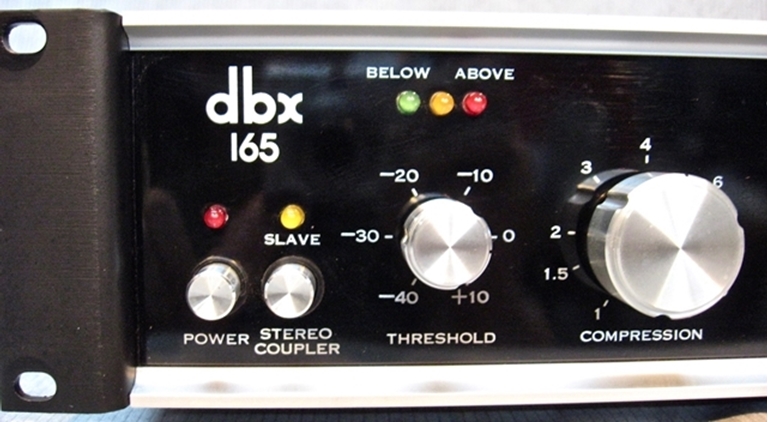 Image sur DBX 165 Compressor/Limiter early 1980s version. SOLD OUT