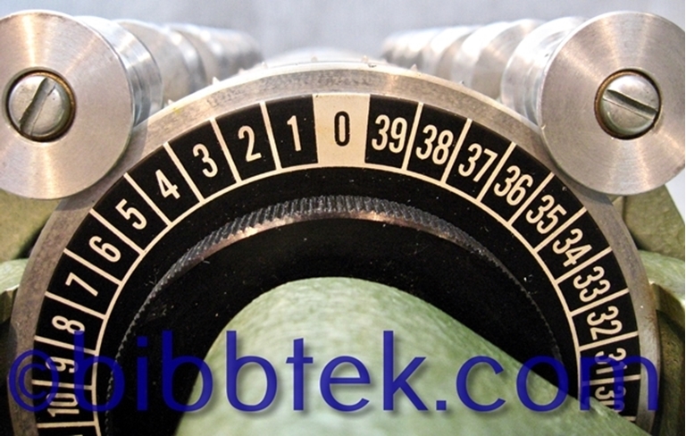 Afbeelding van Ediquip Moviola model 1036 16mm Synchronizer, 6 position, sn0068.