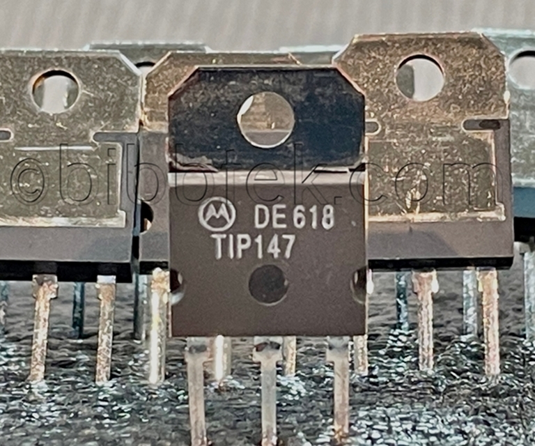 Image sur Motorola TIP147 Transistors
