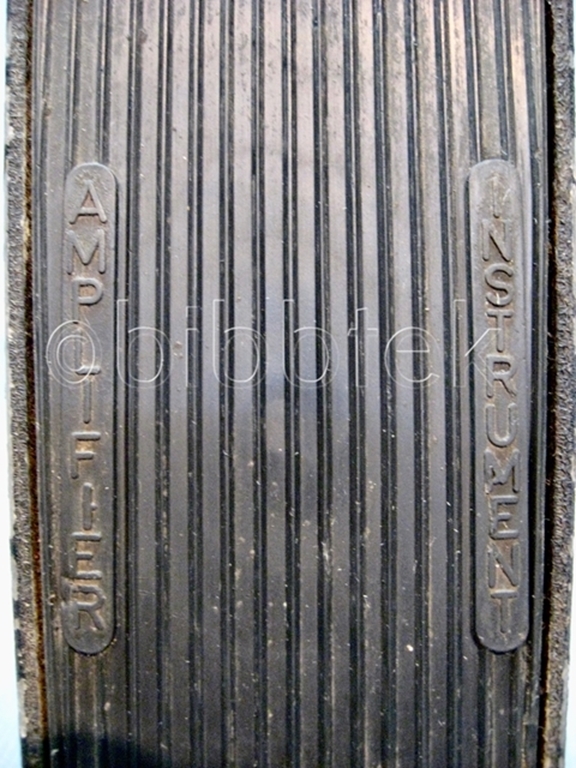 Image sur Vox Cry baby Vintage Wah pedal. sn1636786.