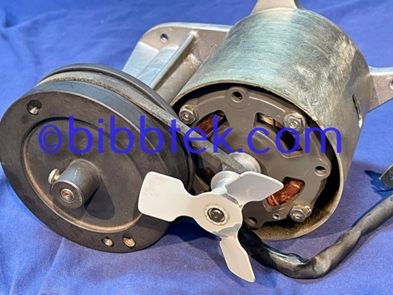 Afbeelding van American Concertone (Teac) Model 605 Parts:  Capstan motor assy.