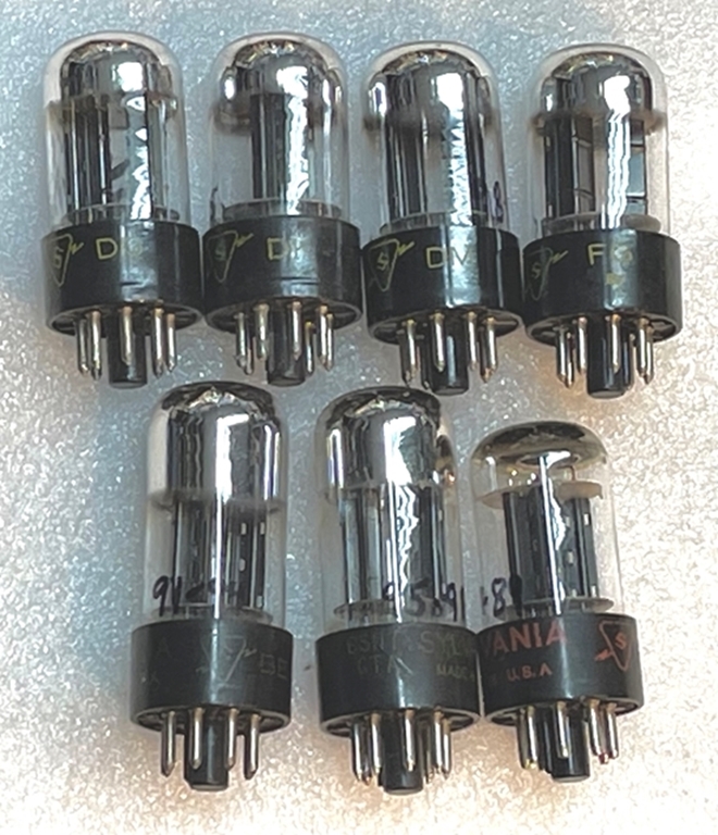 Afbeelding van 6SN7 Tubes, Silver top Sylvania, tested. LOT of 7 Tubes. SOLD OUT.