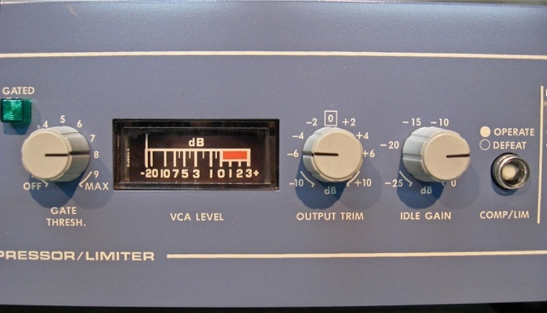 Image sur Orban 422A Limiter/DeEsser sn1446660. SOLD.