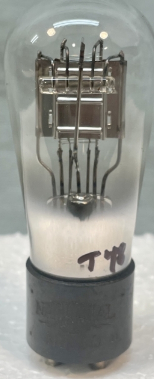 Afbeelding van National Union Vacuum Tube, Type 30.